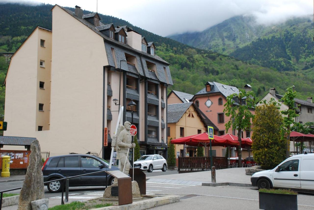 Apartamento Ski Aran Vielha Zewnętrze zdjęcie